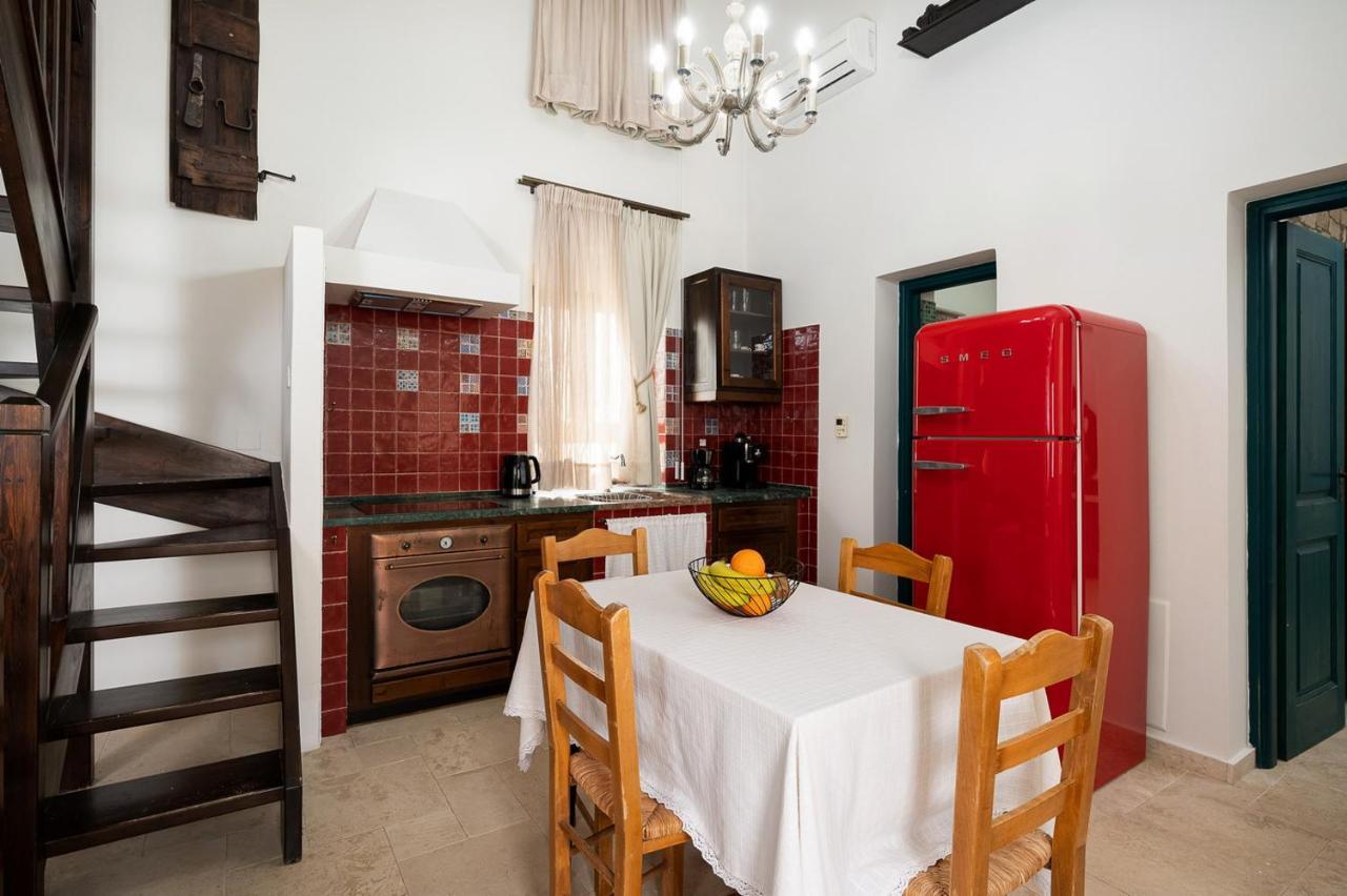 Orelia Cretan Villas Kamilari Exterior photo