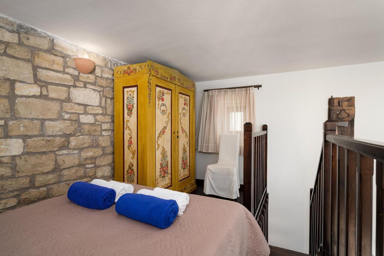 Orelia Cretan Villas Kamilari Exterior photo